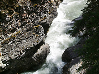 Johnston Canyon narrow pass
