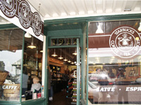 original Starbucks store